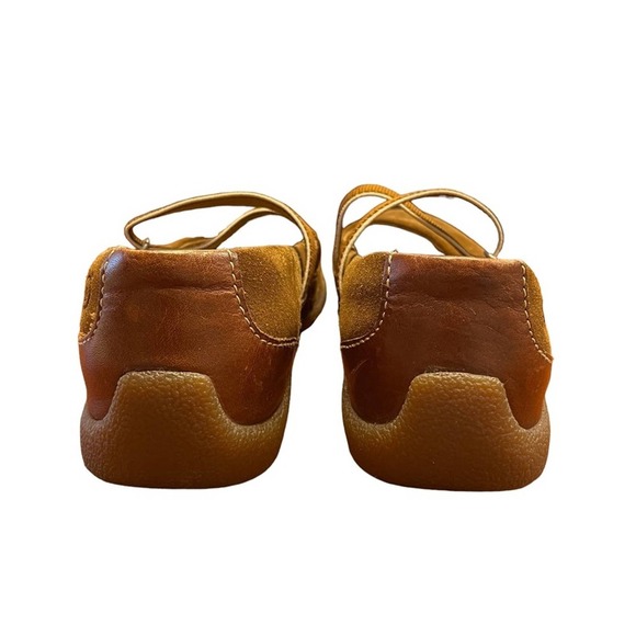 Born Women's Brown Suede Sandals - Picture 2 of 9